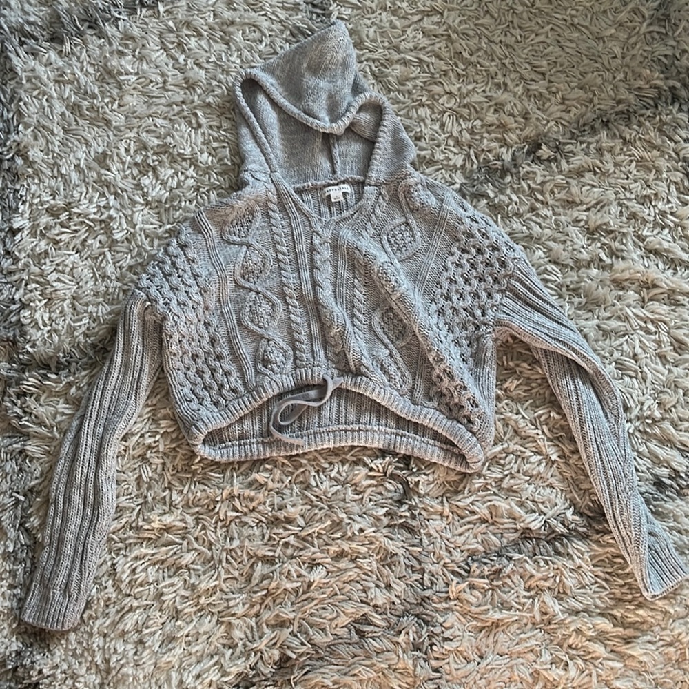 Light grey cropped hoodie